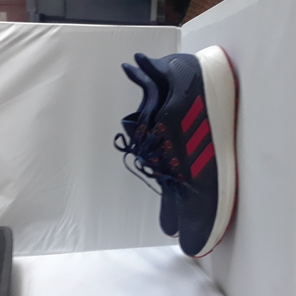 COPY - ADIDAS SHOES WOMEN. - Picture 2 of 7